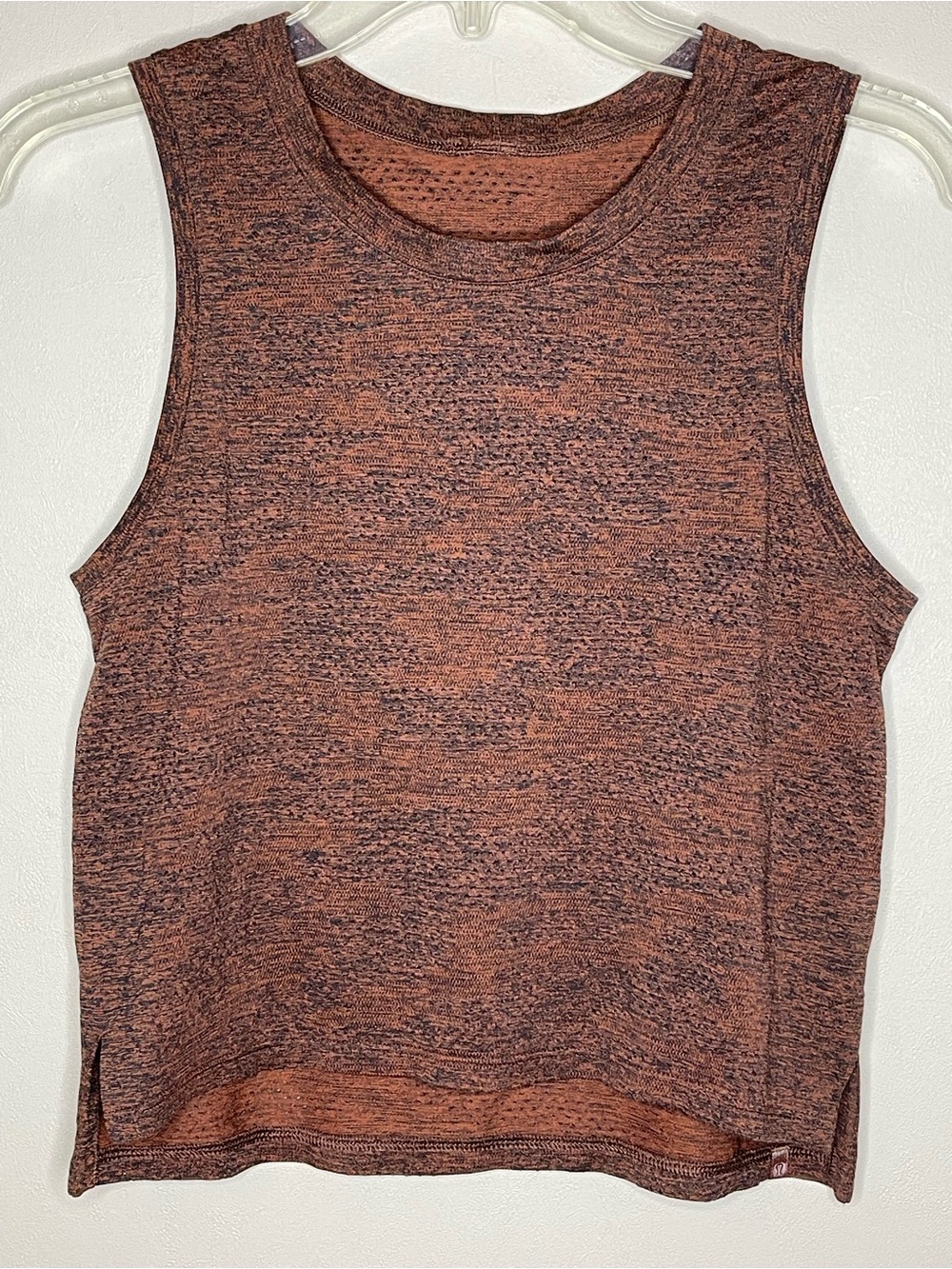 Lululemon women’s train to be tank EUC size 6/8
